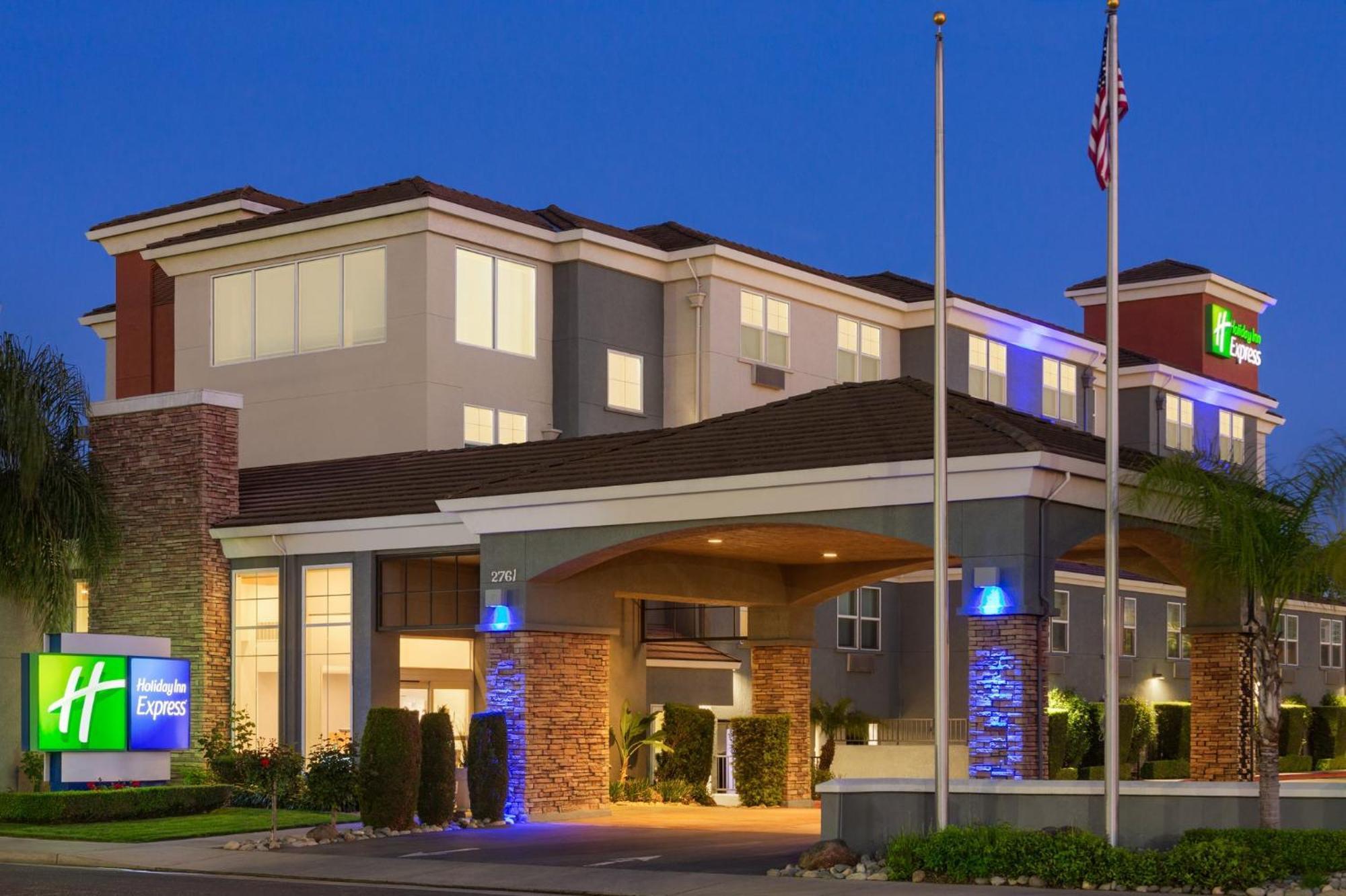 Holiday Inn Express- West Sacramento By Ihg Экстерьер фото