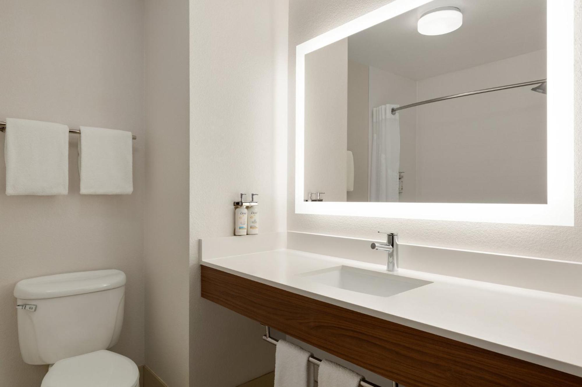 Holiday Inn Express- West Sacramento By Ihg Экстерьер фото